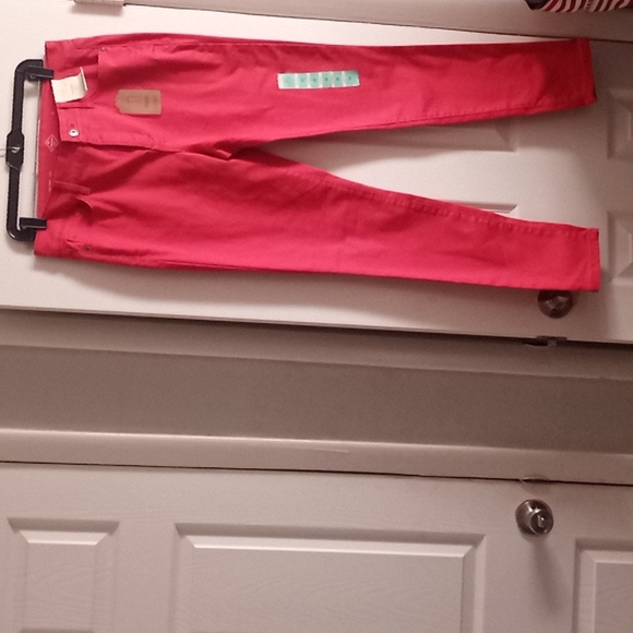 St John's Bay skinny Jean fitted through hip & thigh fabric that won't bag out s - Picture 1 of 5